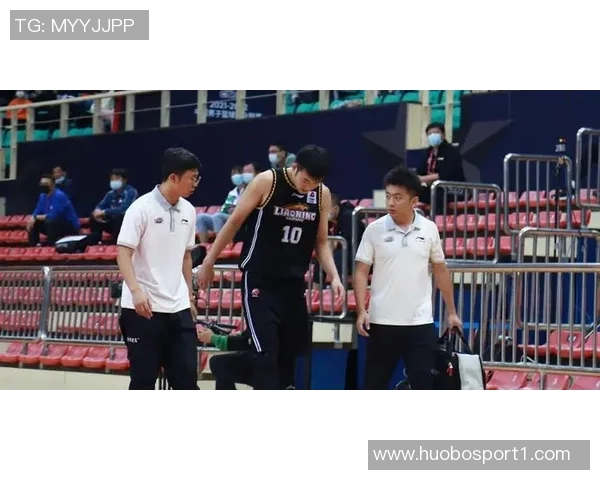 沃特森谈对手进攻篮板问题我们阵容身高劣势影响比赛表现 沃特森谈对手进攻篮板问题我们阵容身高劣势影响比赛表现