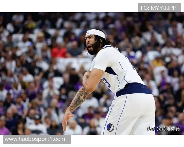 弗拉格称赞浓眉对球队的重要性享受与他无球配合的乐趣